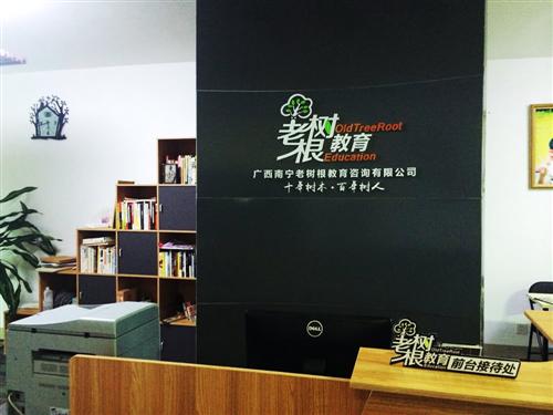 www.asia28365.comѧΣֻһ⡪Ӣѵ
